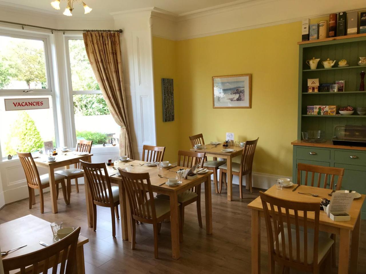 West End Guest House Elgin Extérieur photo