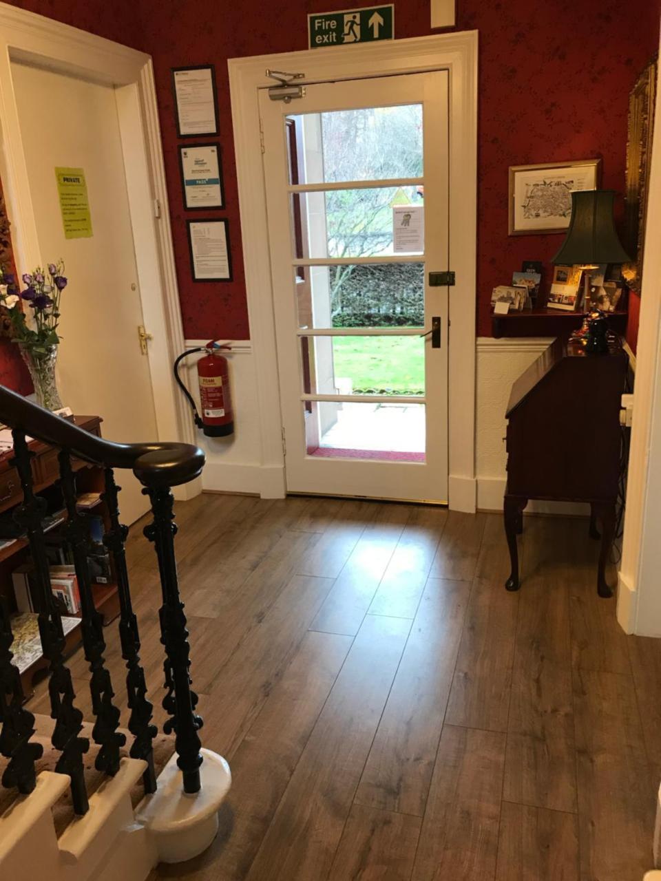 West End Guest House Elgin Extérieur photo